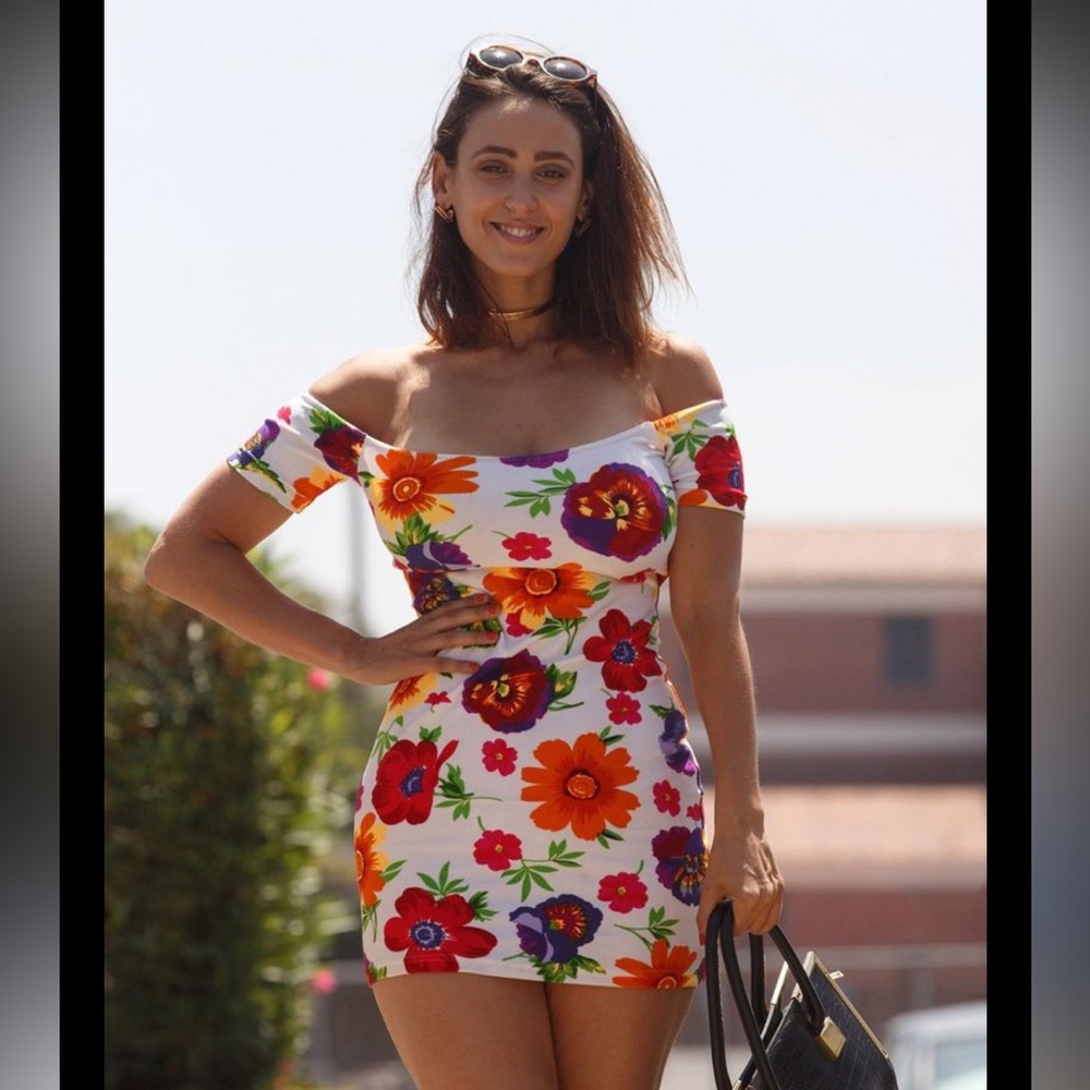 American Apparel Cali Sun and Fun dress M floral off shoulder vintage y2k style